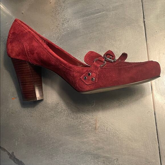Franco Sarto Women's Burgundy Suede Loafers. 8M - Picture 5 of 5
